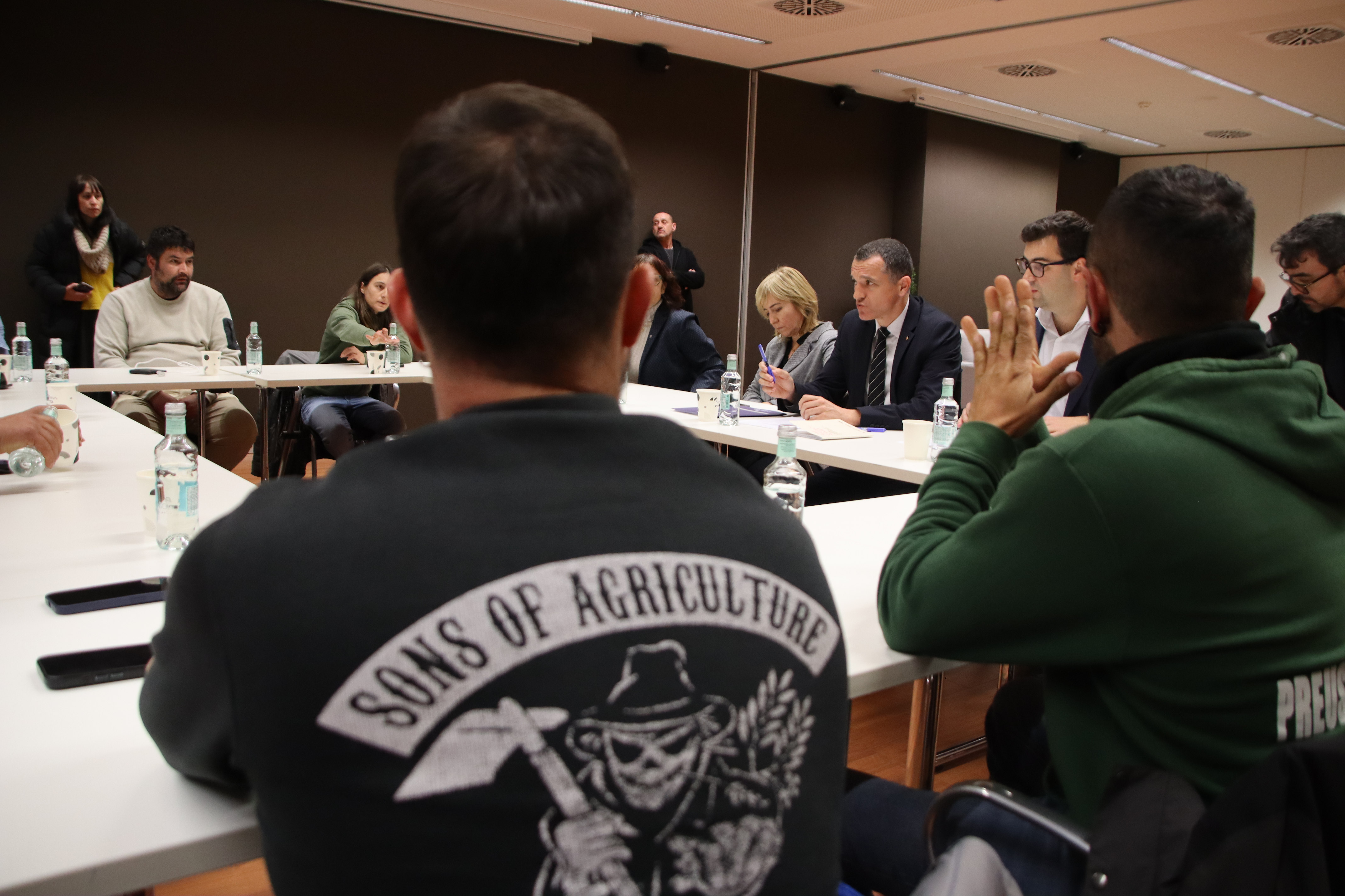 Catalan Agriculture Minister Òscar Ordeig meets with farmers