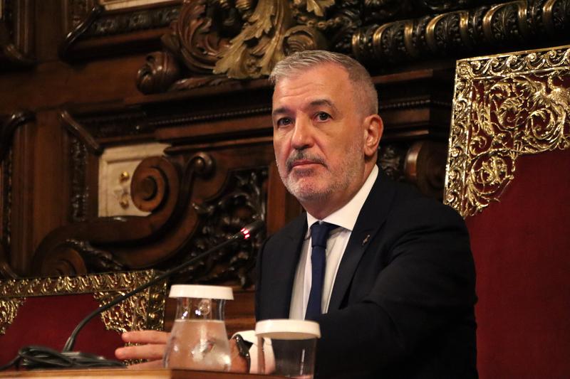 Mayor Jaume Collboni presides over the council session