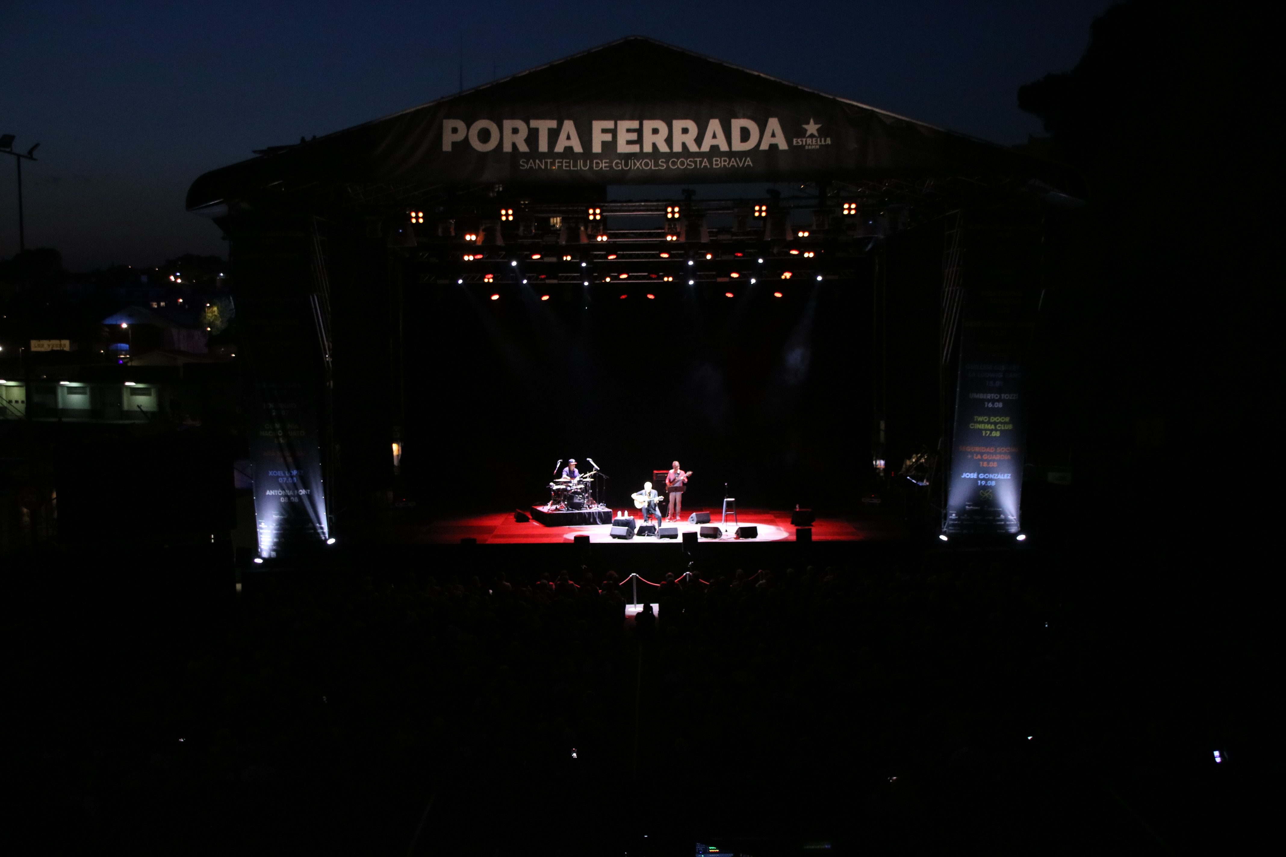 Toquinho performs in one of the stages of the Porta Ferrada Festival, at the port of Sant Feliu de Guíxols