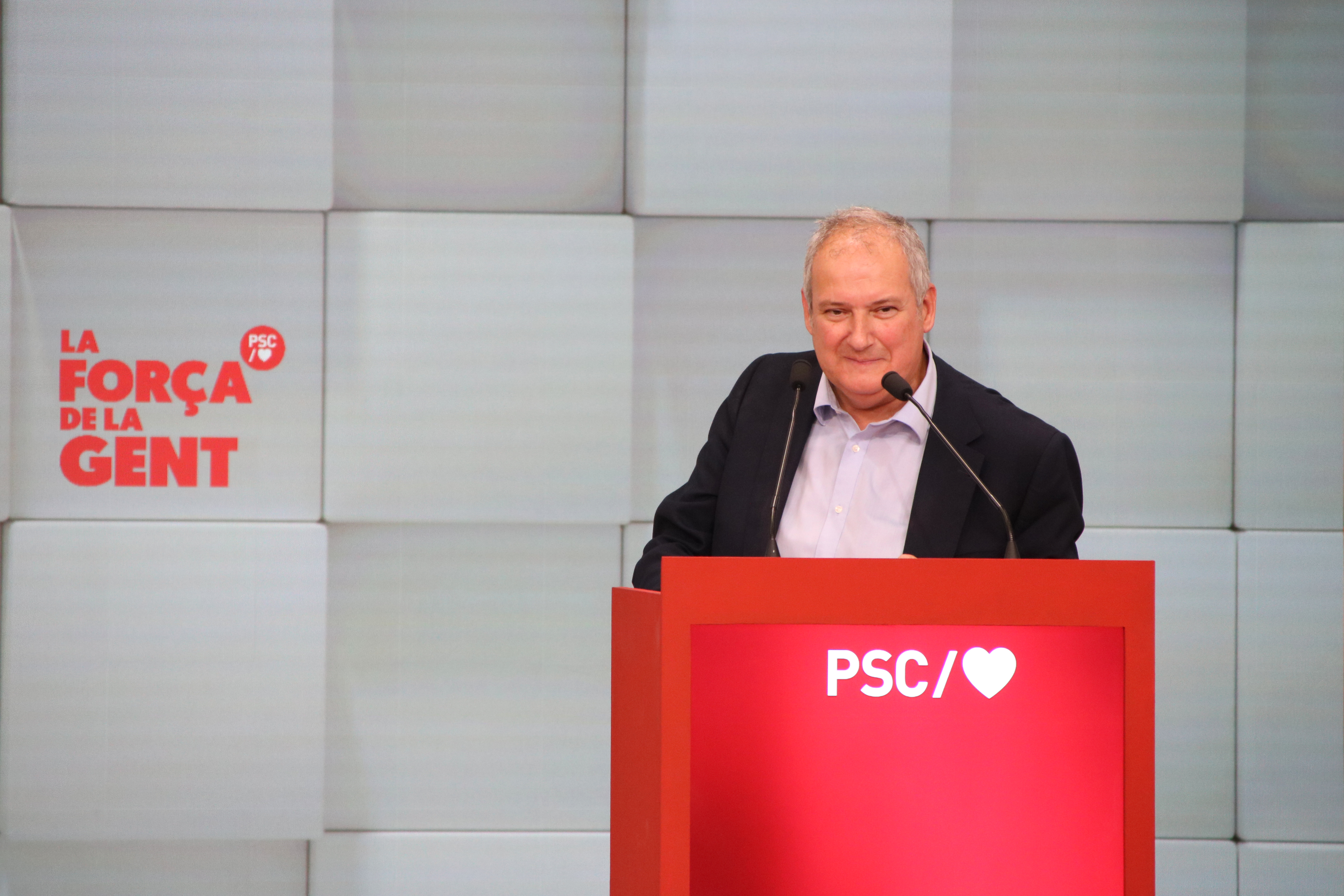 Minister and PSC lead candidate for Barcelona for the November 29th election, Jordi Hereu, speaking at the party's National Council