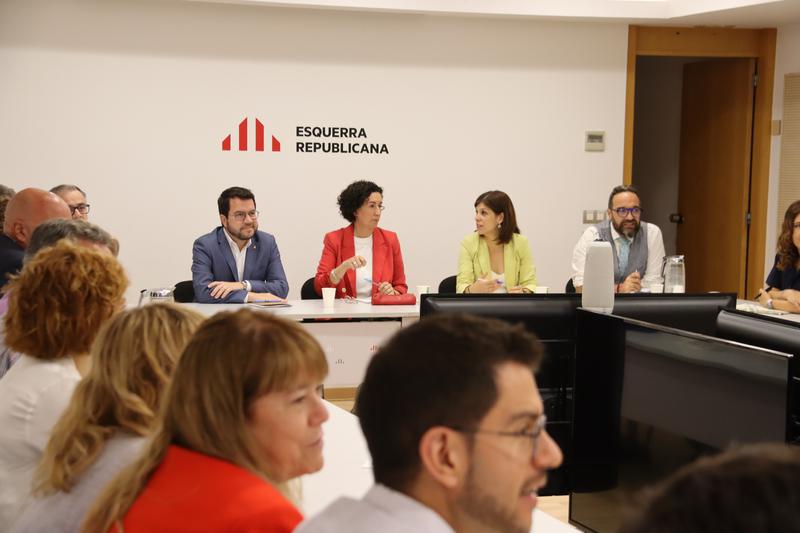 Members of Esquerra Republicana during a cabinet meeting in Barcelona with sitting Catalan president Pere Aragonès, ERC secretary general Marta Rovira, and other leaders