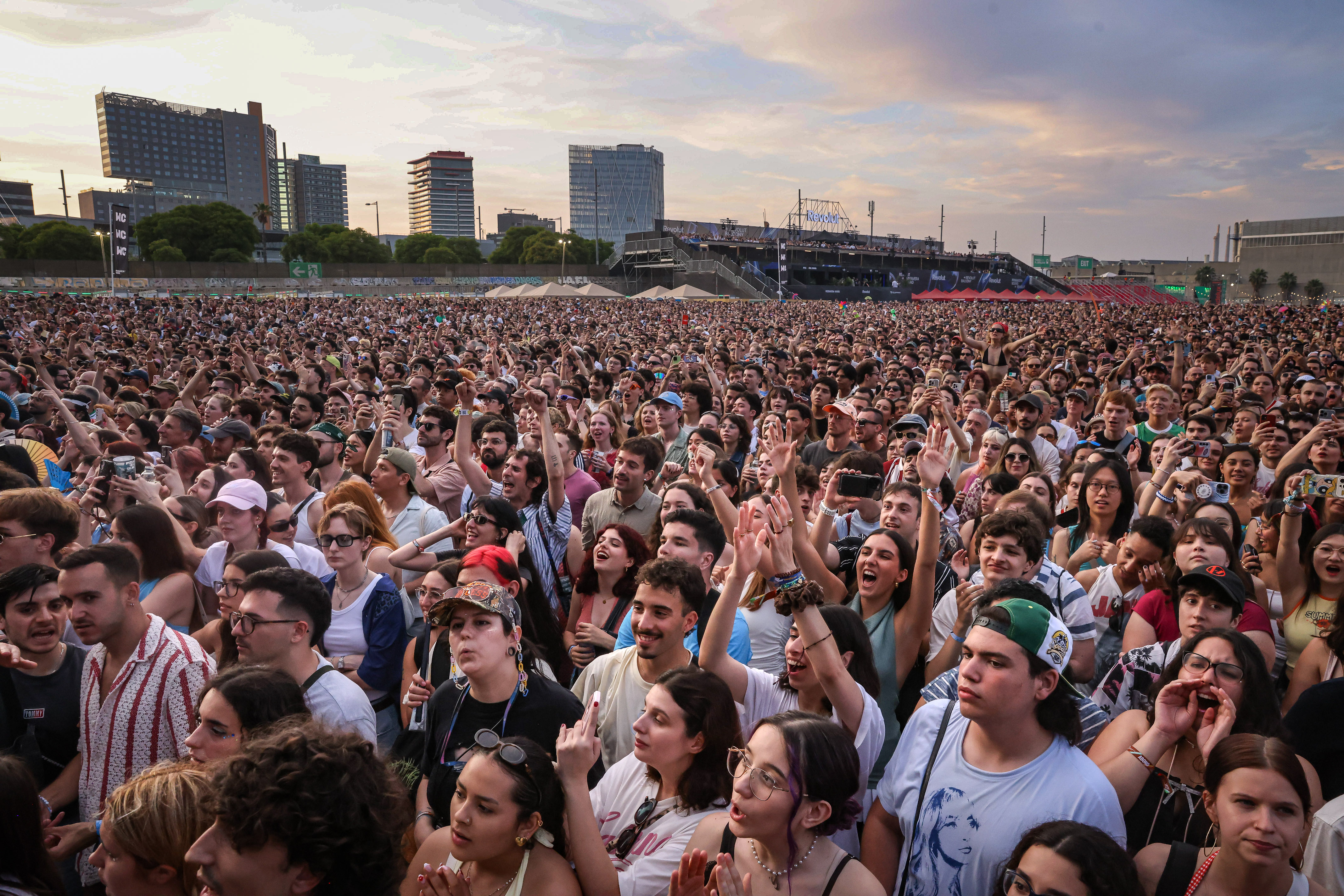 Primavera Sound sees thousands of spectators enjoying live music by Barcelona's seafront