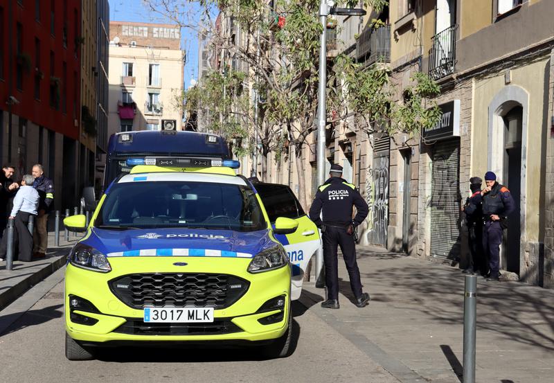 Police operation against a criminal group based in Barcelona dedicated to human trafficking