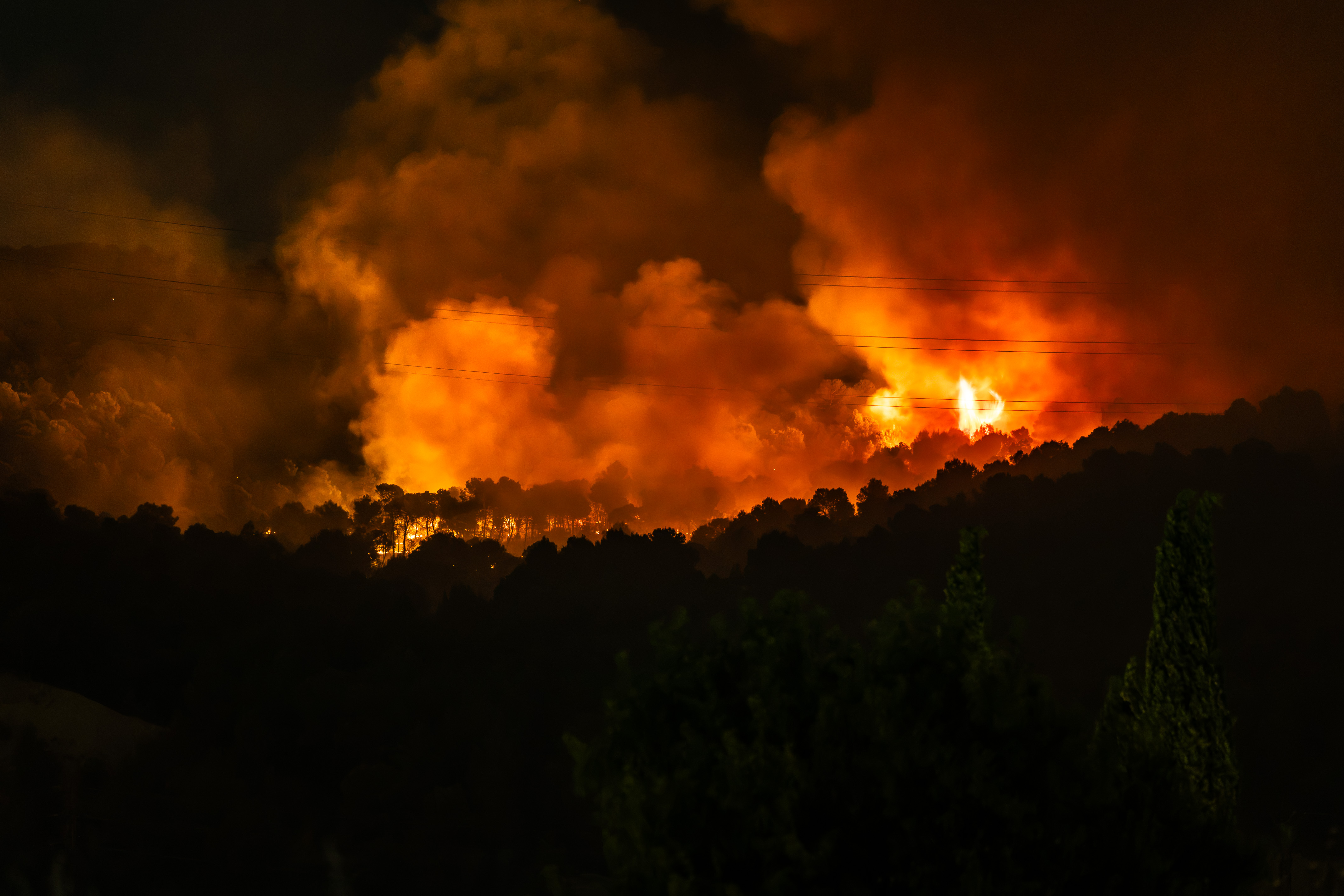 The Anoia wildfire viewed from Igualada