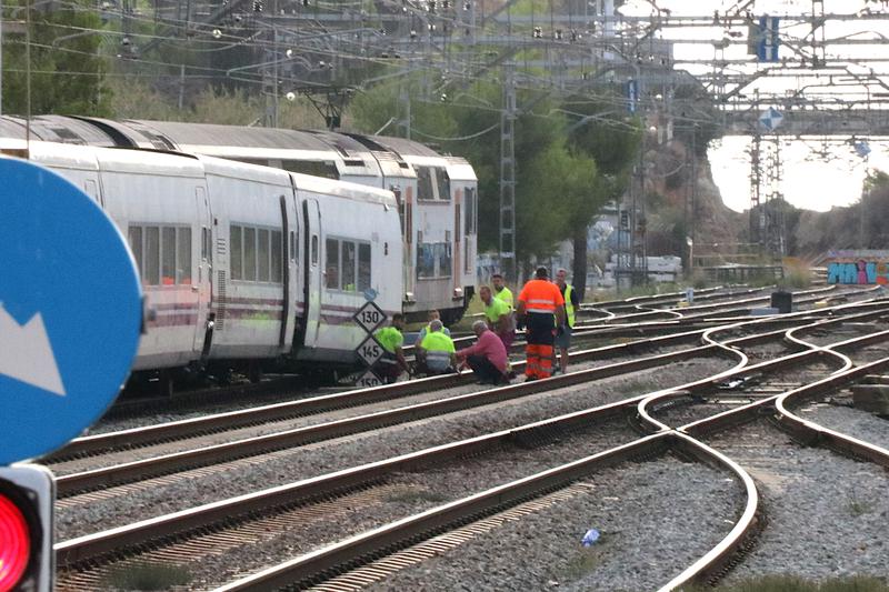 Technicians work to repair an incident on the Rodalies rail network, September 2023 