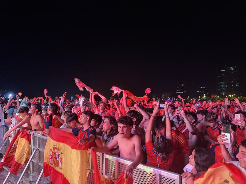 Spanish national team fans celebrate Spanish victory in the men's World Cup final in Barcelona