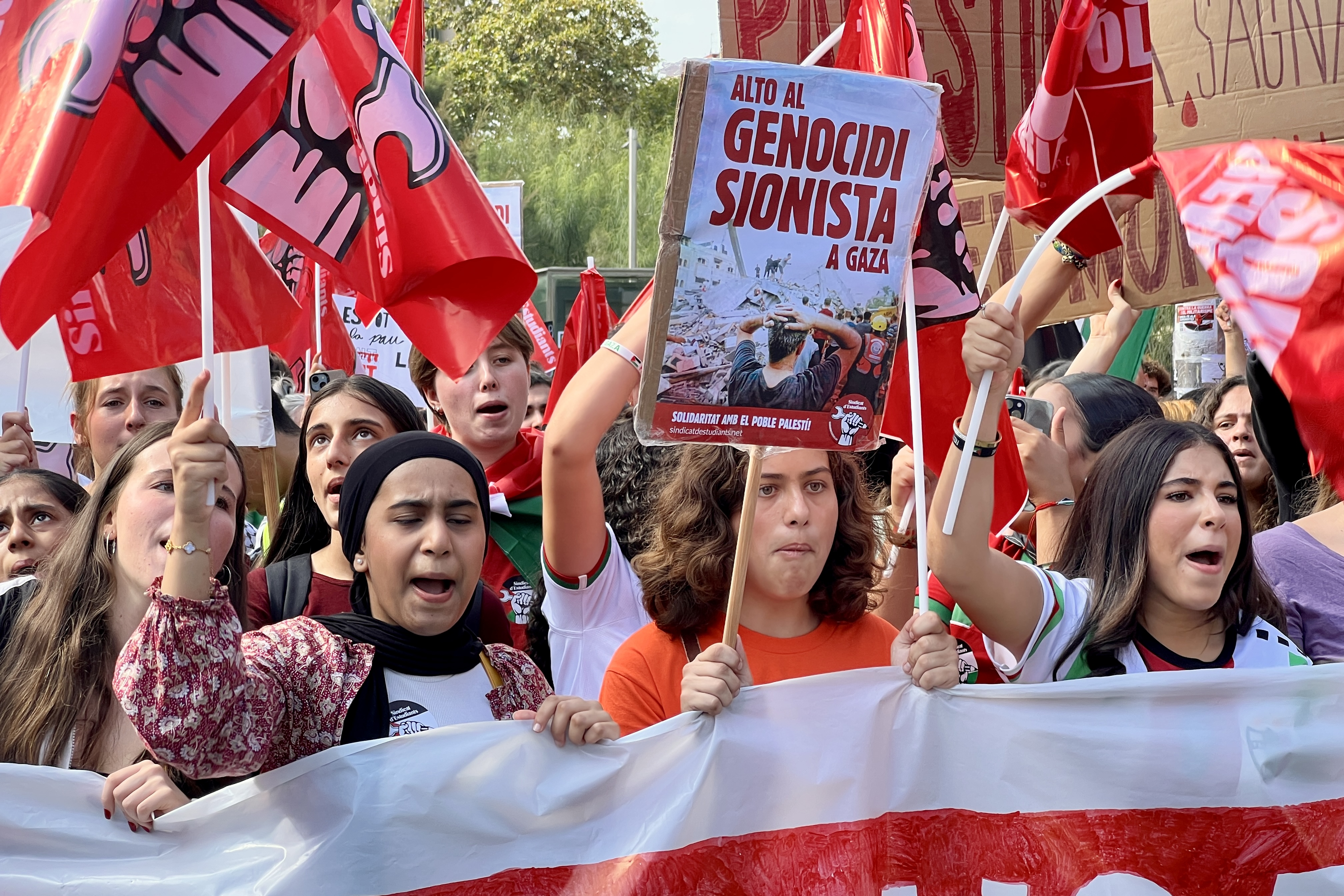 Pro-Palestine student protest in Barcelona