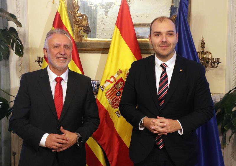 Catalan presidency minister, Albert Dalmau, and Spain's territory minister, Ángel Víctor Torres