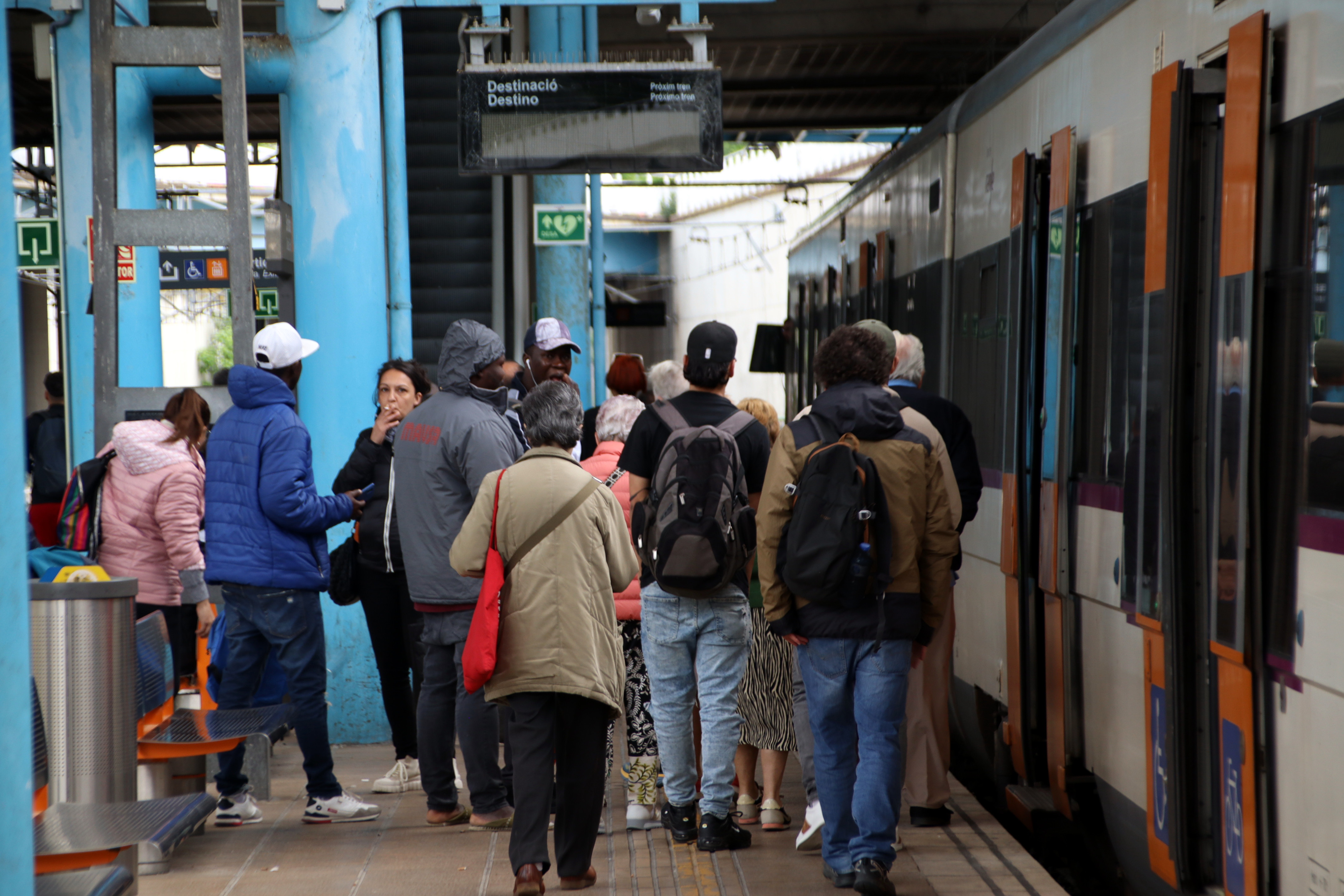 The copper theft on May 12 on the morning of the Catalan election caused significant disruptions to the commuter service.