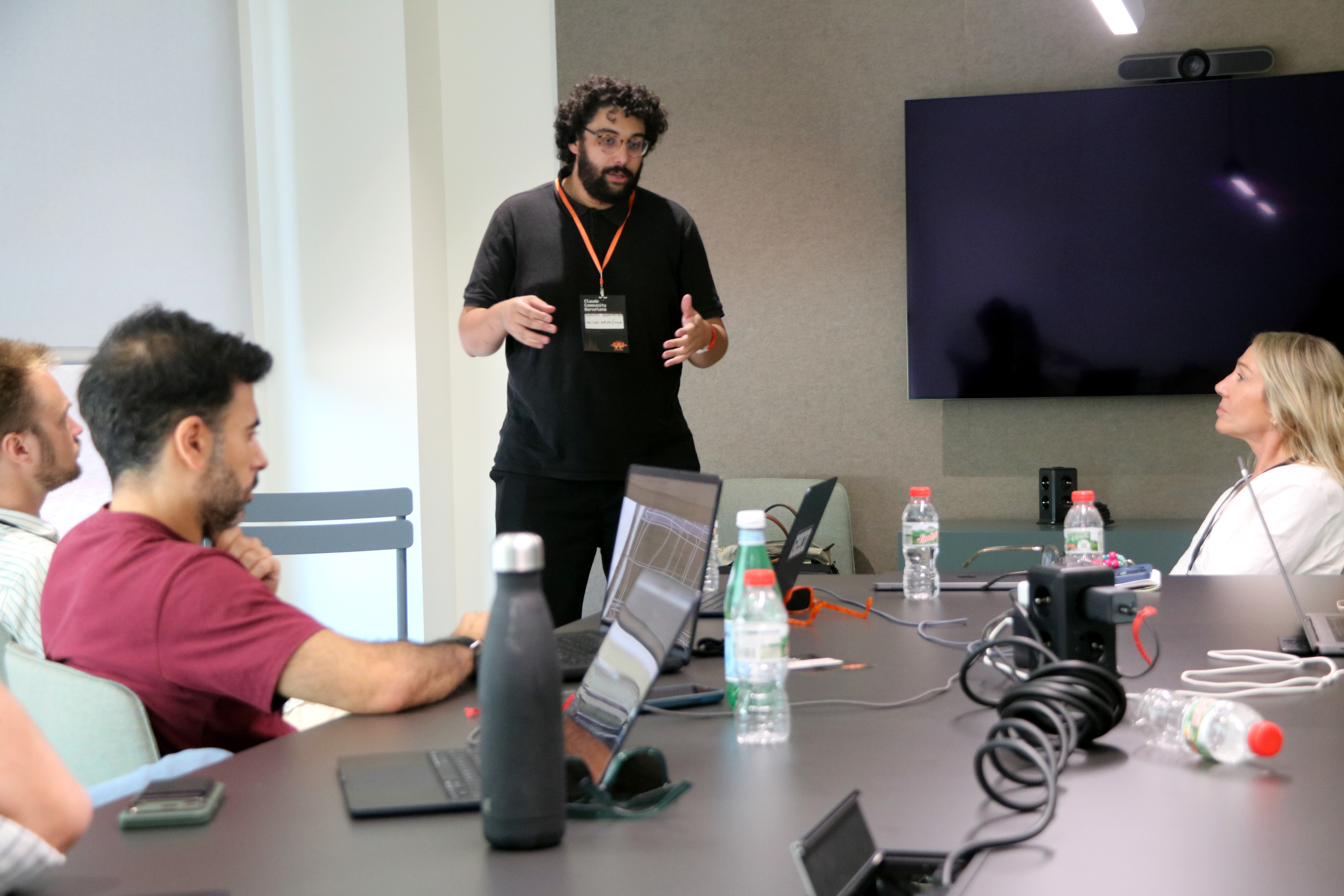 One of the sessions of the first Claude Community House in Europe in the 22@ district of Barcelona