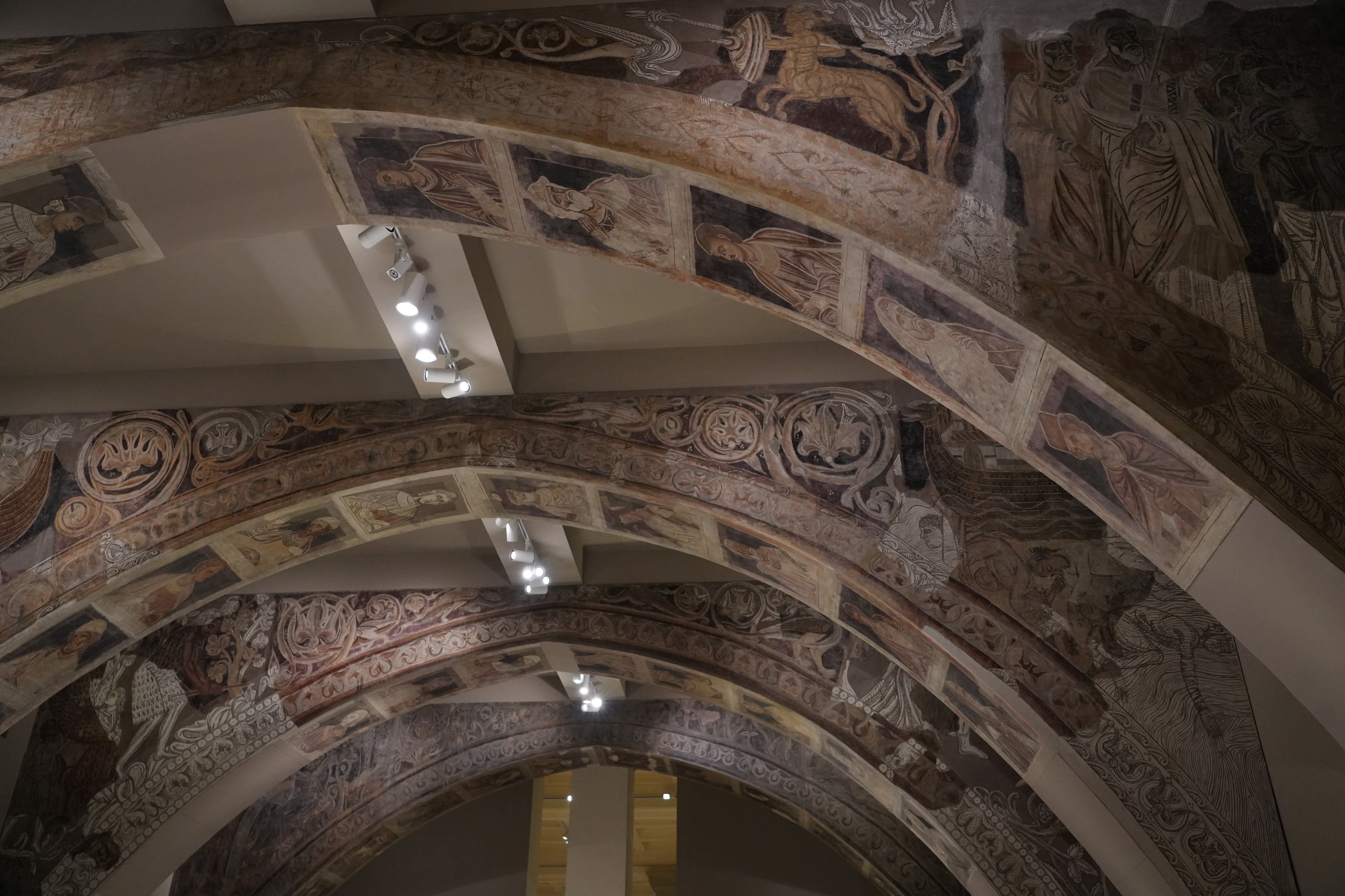 The Medieval Romanesque paintings from Sixena in the Catalan National Museum