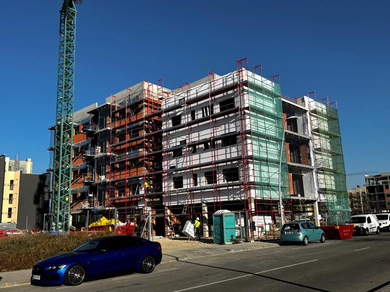 A new apartment building being constructed in Lleida