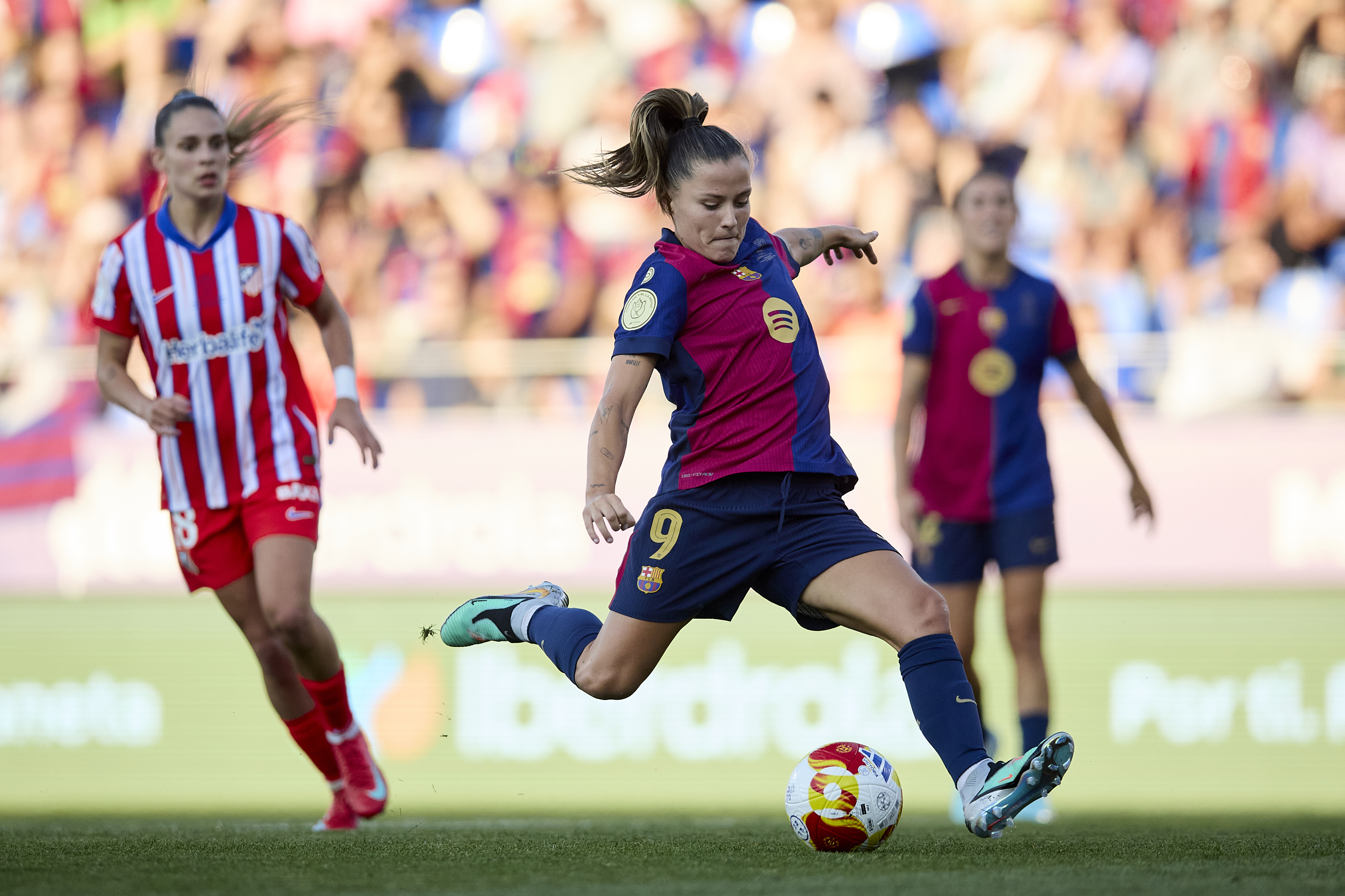 FC Barcelona player Clàudia Pina