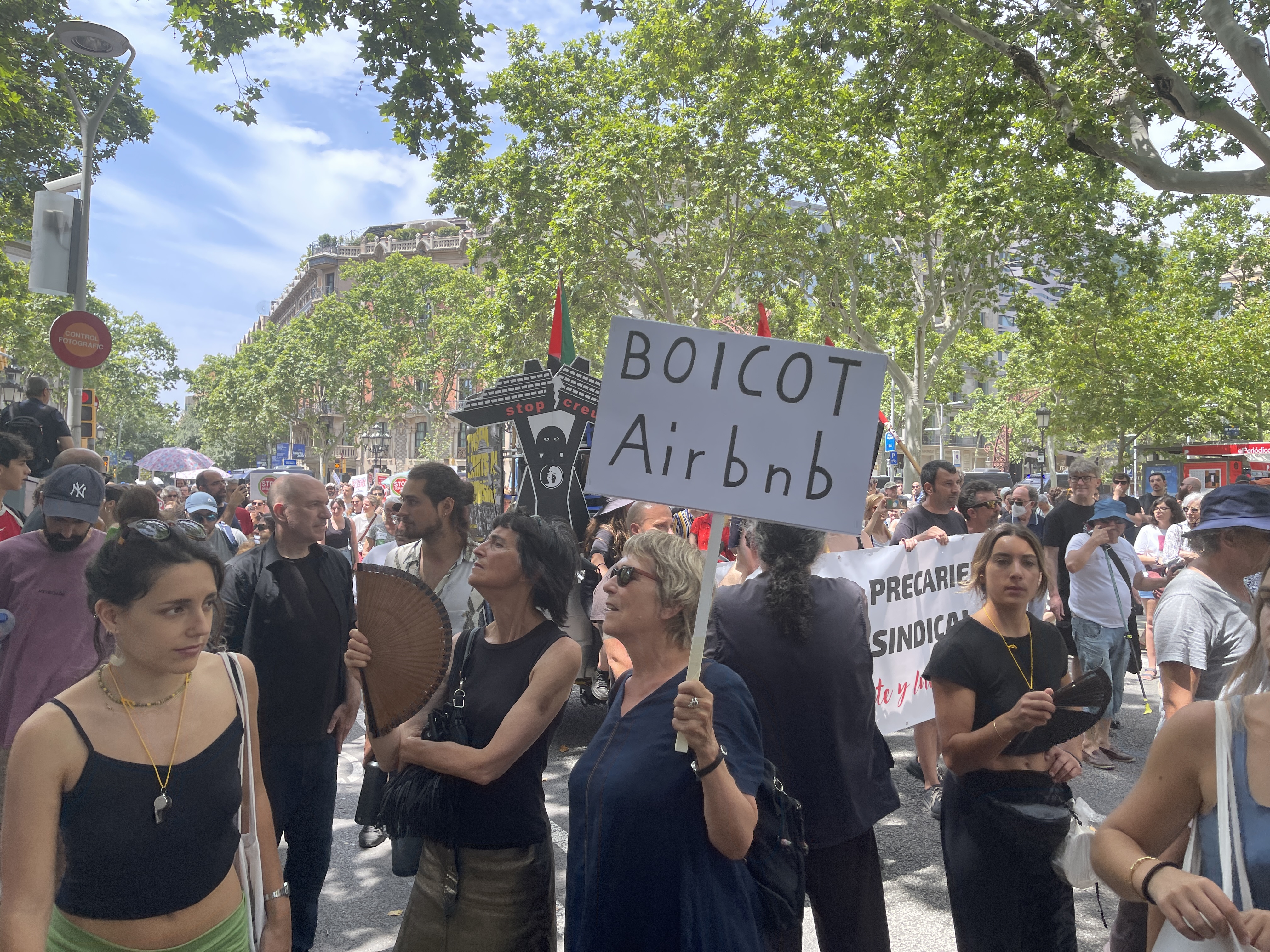 'Boycott Airbnb'