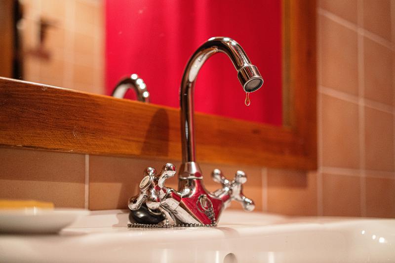 La Generalitat elabora un pla per garantir 24 hores de servei del cicle de l’aigua en cas d’apagada elèctrica