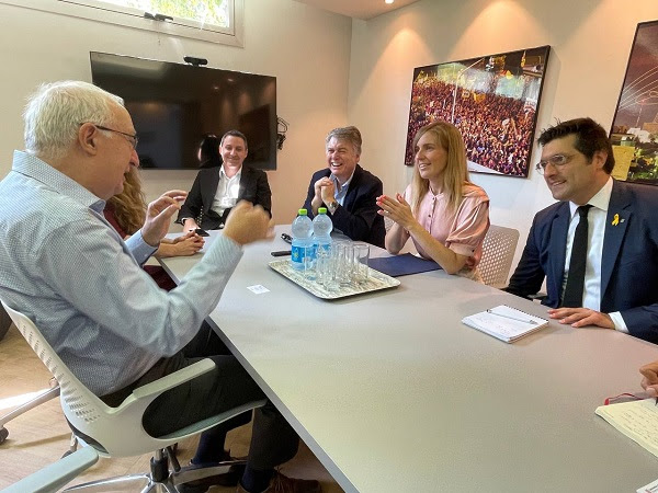 Catalonia's foreign minister, Victòria Alsina, meets with director of the Institute of National Security Studies in Israel, Manuel Trajtenberg, left