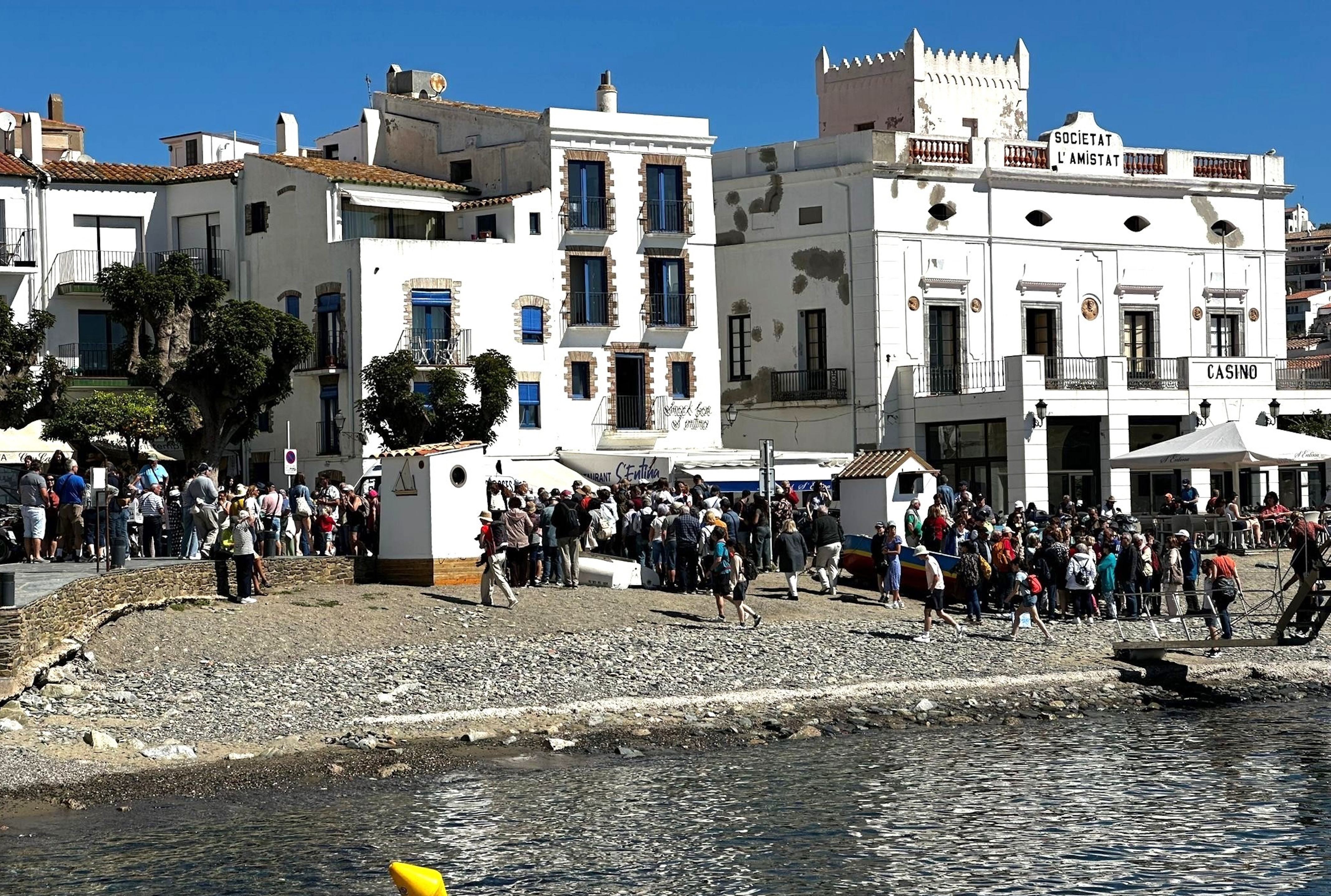 Tourists in Cadaqués, Girona