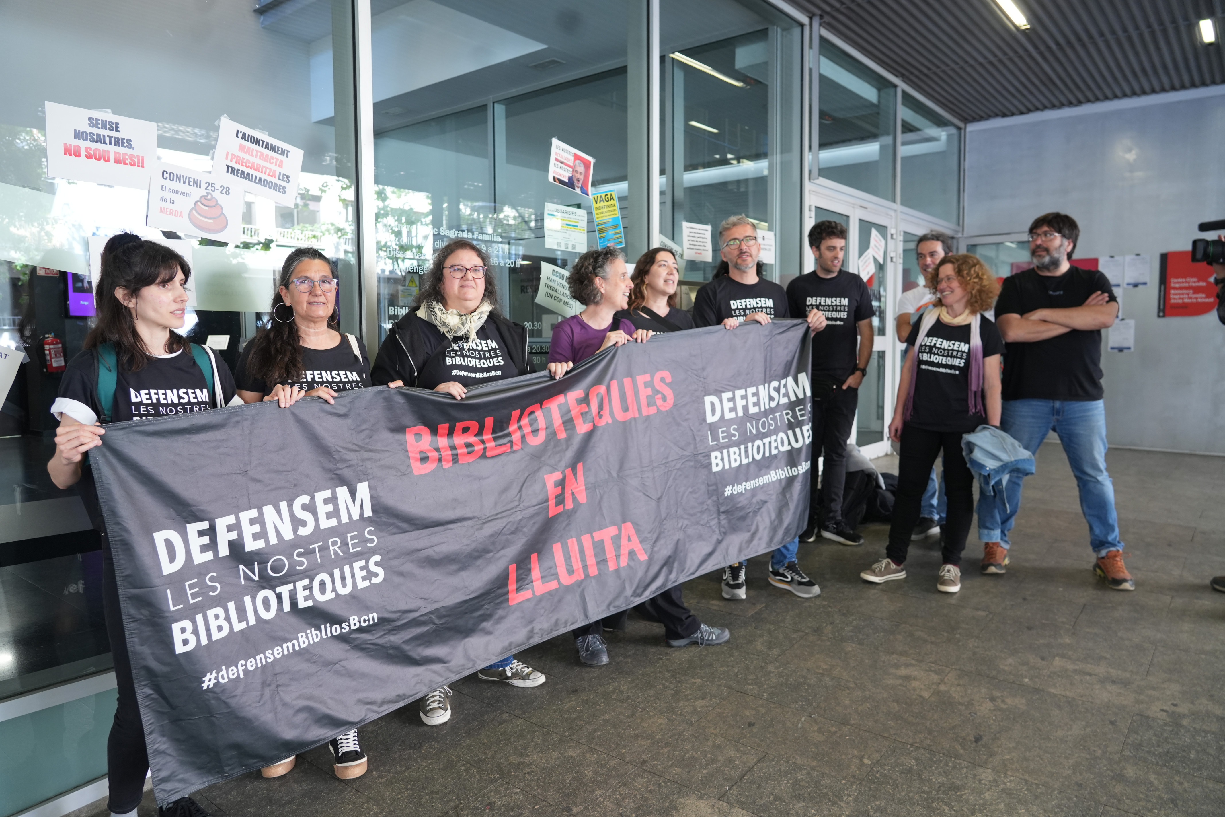 Les biblioteques de Barcelona anuncien mobilitzacions per Sant Jordi pel “malestar creixent” amb l’administració
