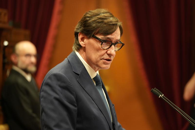 President Salvador Illa appears before Parliament to explain blackout response