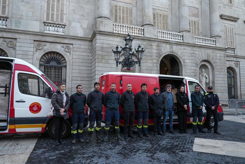 The Barcelona firefighter vans outside of city hall before embarking on journey to Ukraine on December 16, 2022