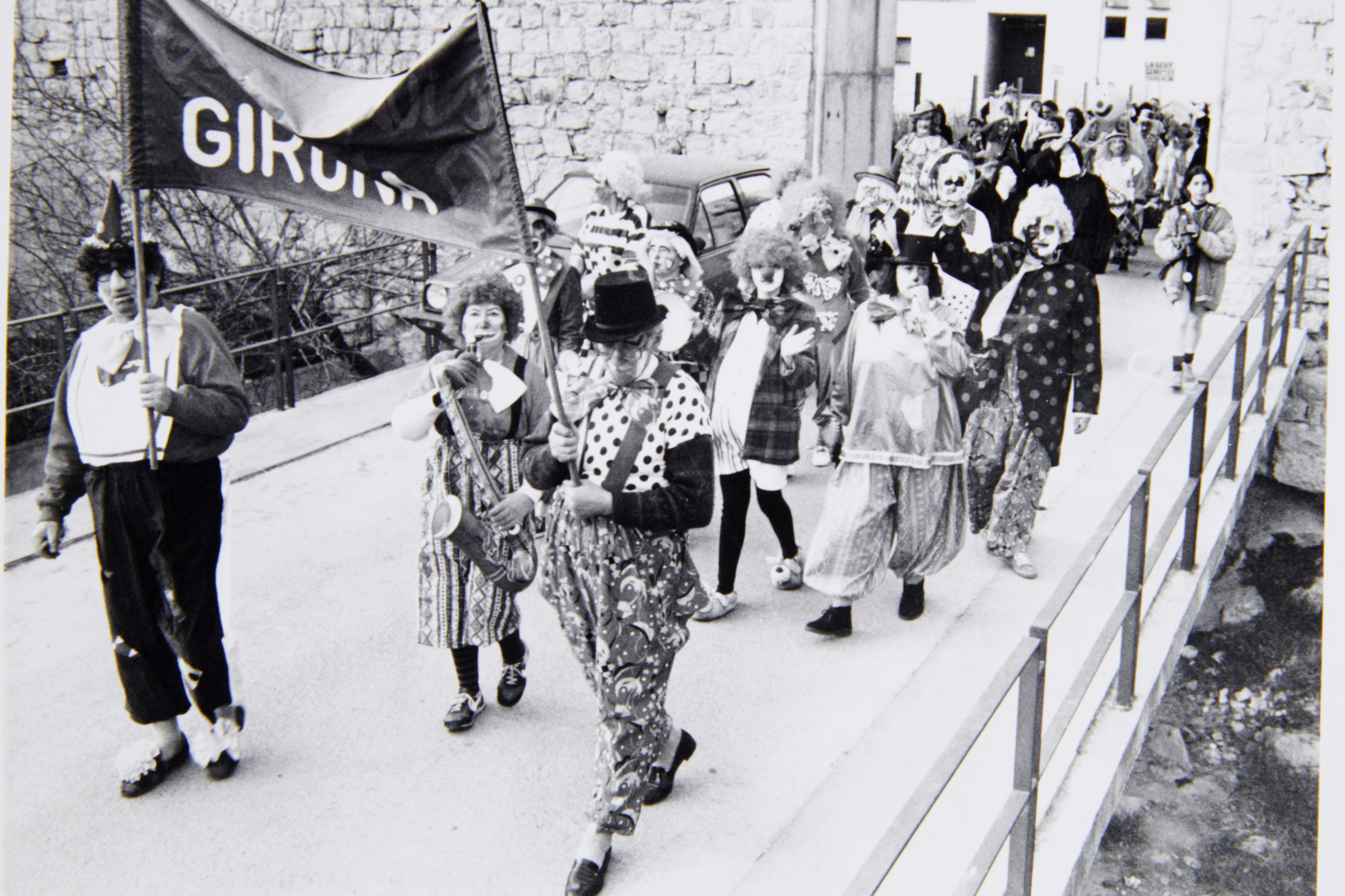 Part of a Carnival parade in Girona during the 1980s, a picture taken by photojournalist Francesc Terradas