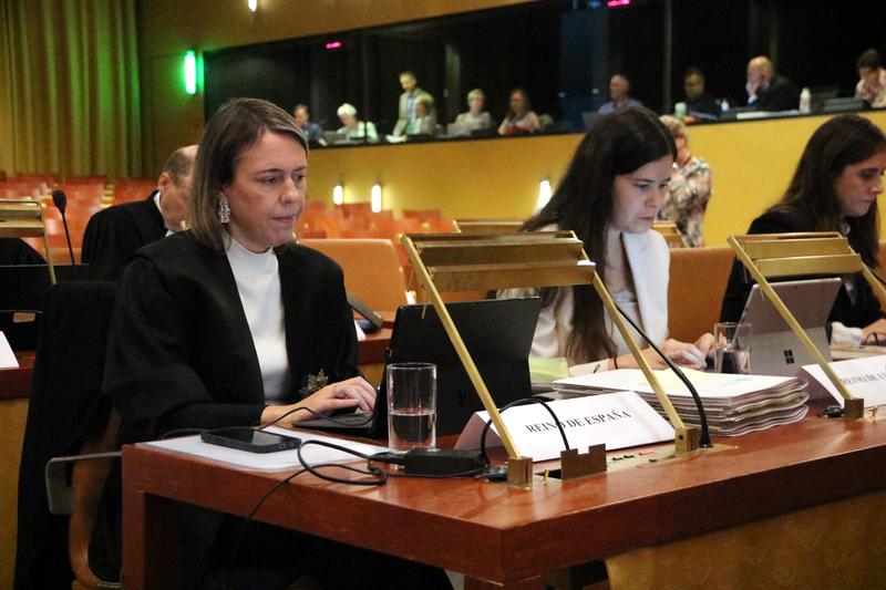 Andrea Gavela, the Spanish government's lawyer before the EU, at the EU Court of Justice Grand Chamber at the start of the hearing on the Court of Auditors' questions regarding the amnesty law