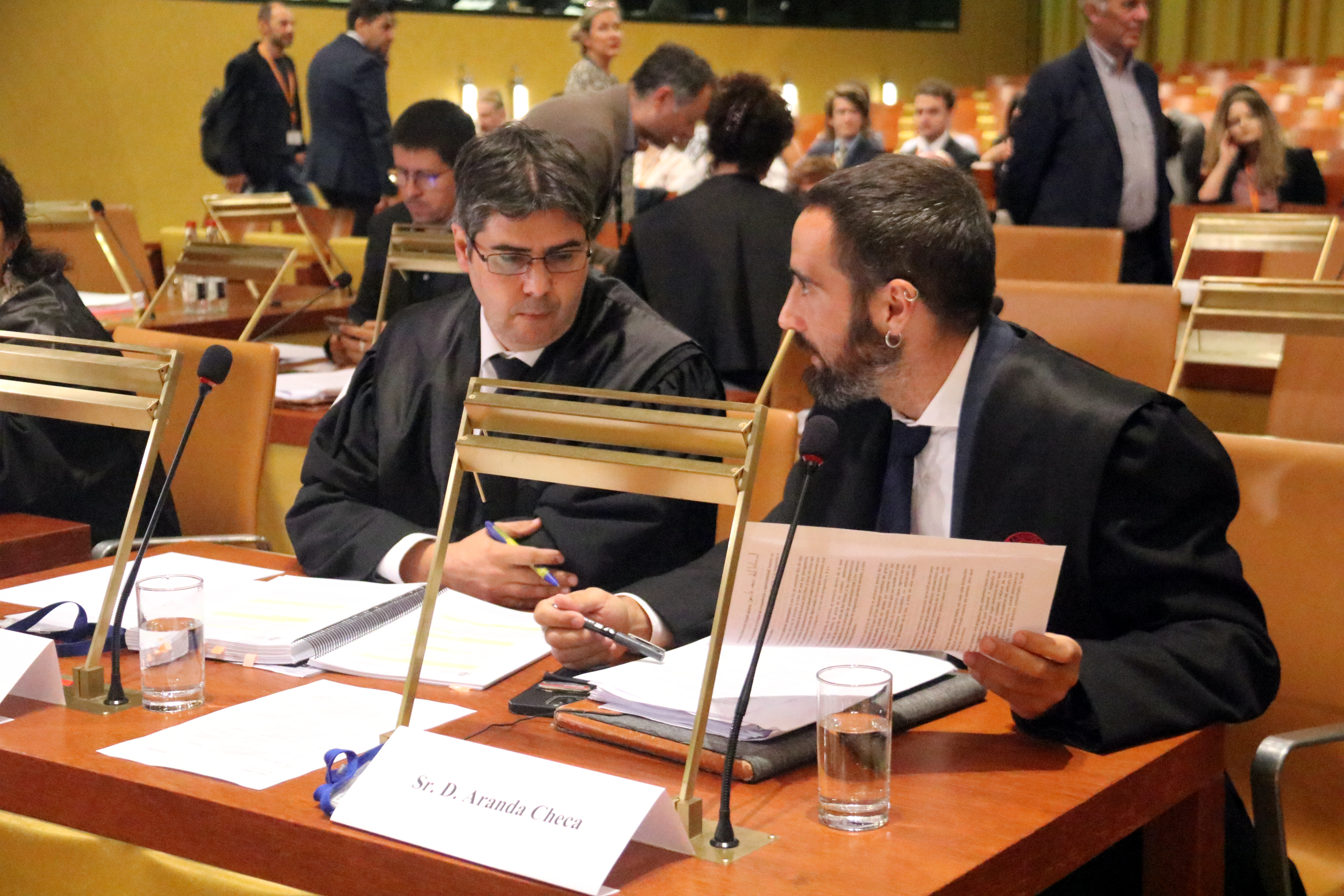 CDR lawyers Carlos Perdiguero Garreta and David Aranda