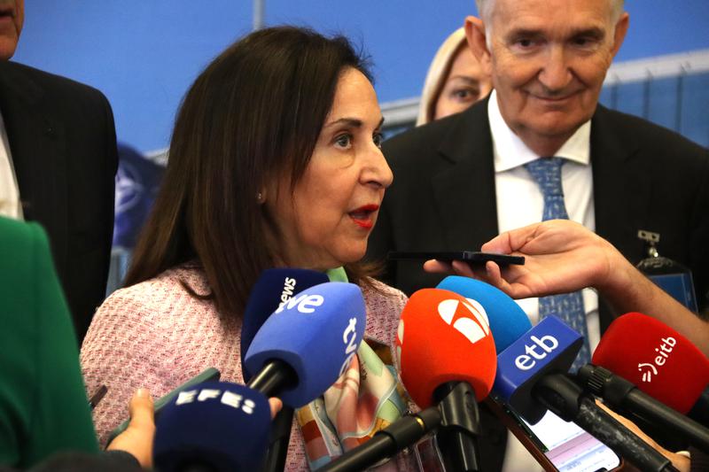 Margarita Robles serà la número dos de Pedro Sánchez i Félix Bolaños el tres a les eleccions del 29-N
