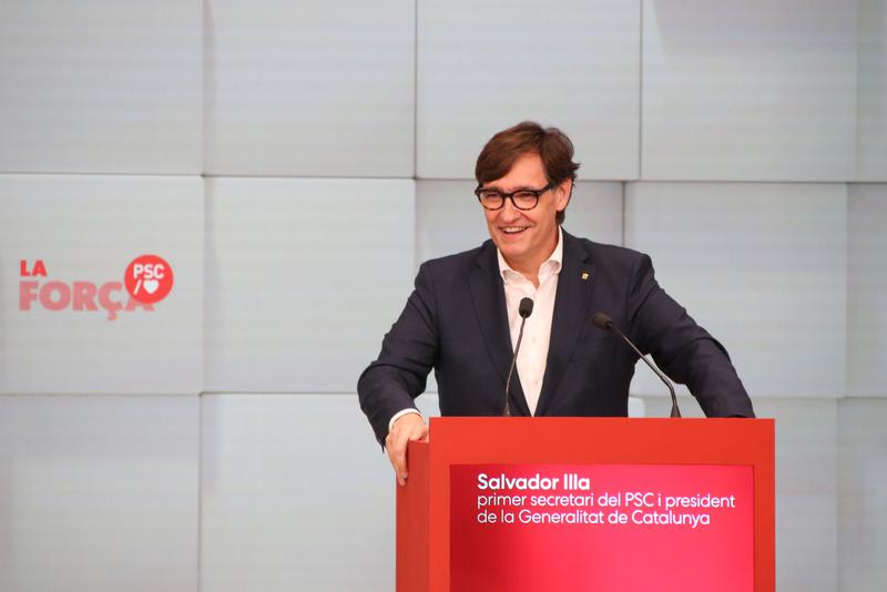 Illa redueix el 29-N a dues opcions i triar entre Sánchez o el tàndem Feijóo-Abascal: "No n'hi ha tres, n'hi ha dues"