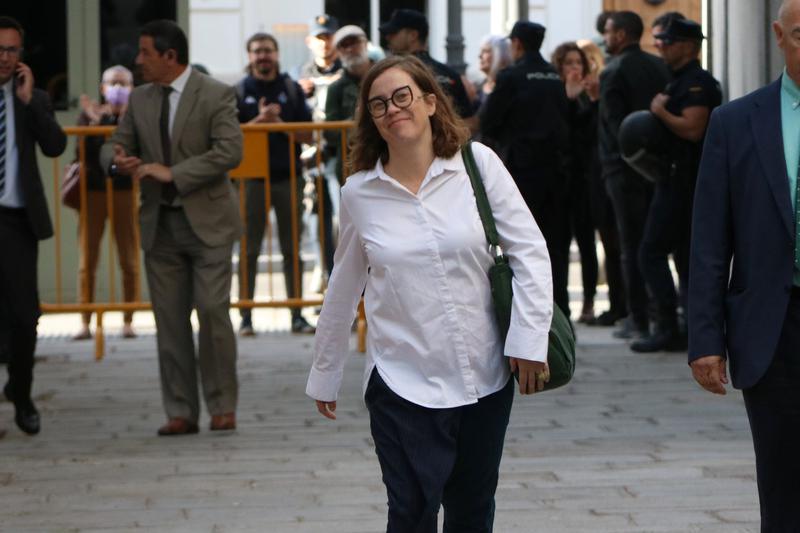 CUP MP Eulàlia Reguant arriving at Spain's Supreme Court on September 28, 2022