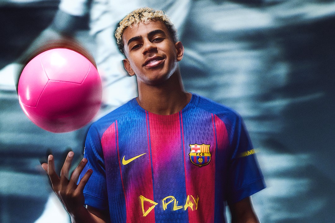 FC Barcelona player Lamine Yamal wears a special Barça jersey featuring Ed Sheeran's latest album