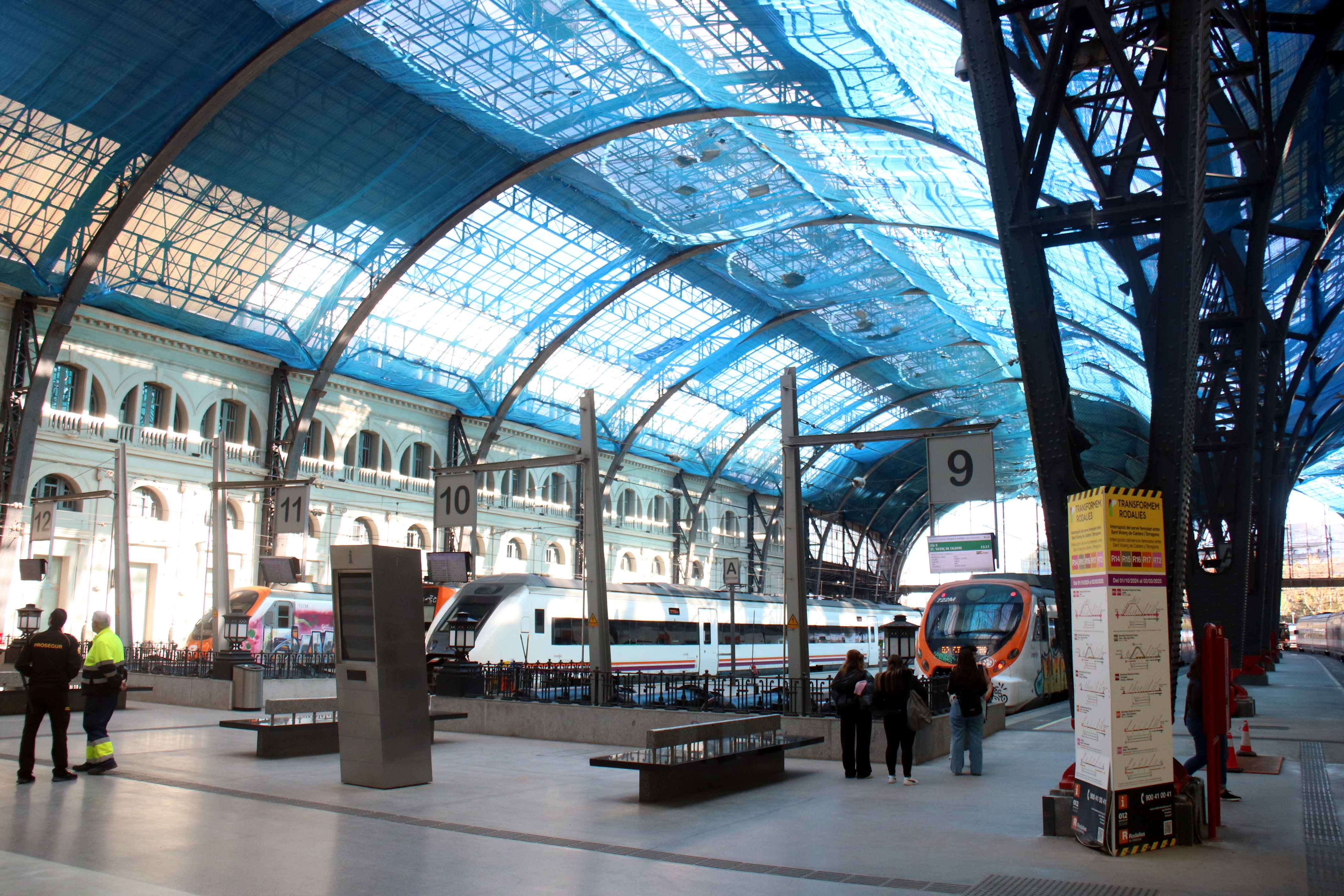 The Estació de França train station