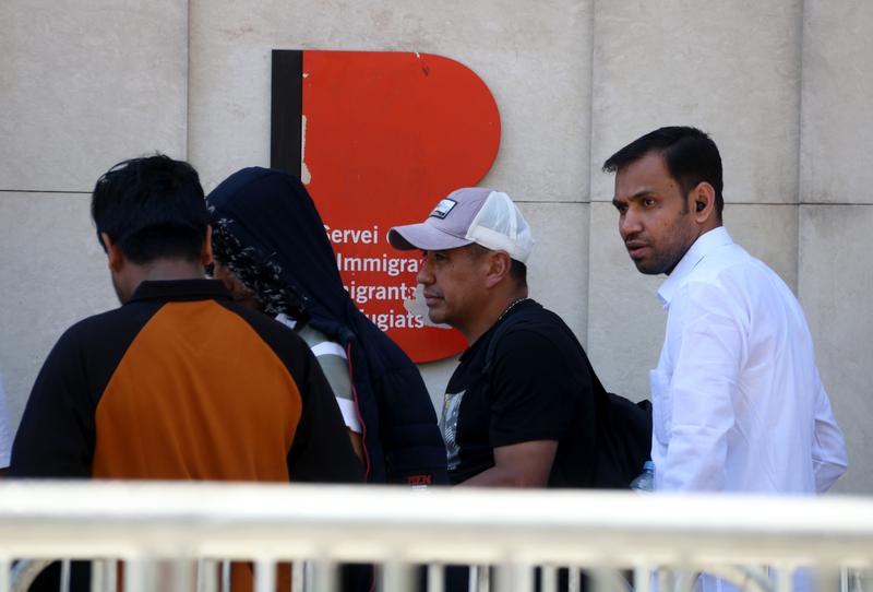 L'economia submergida ronda el 15% del PIB: "He treballat explotada, amb promeses de contracte que no es complien"