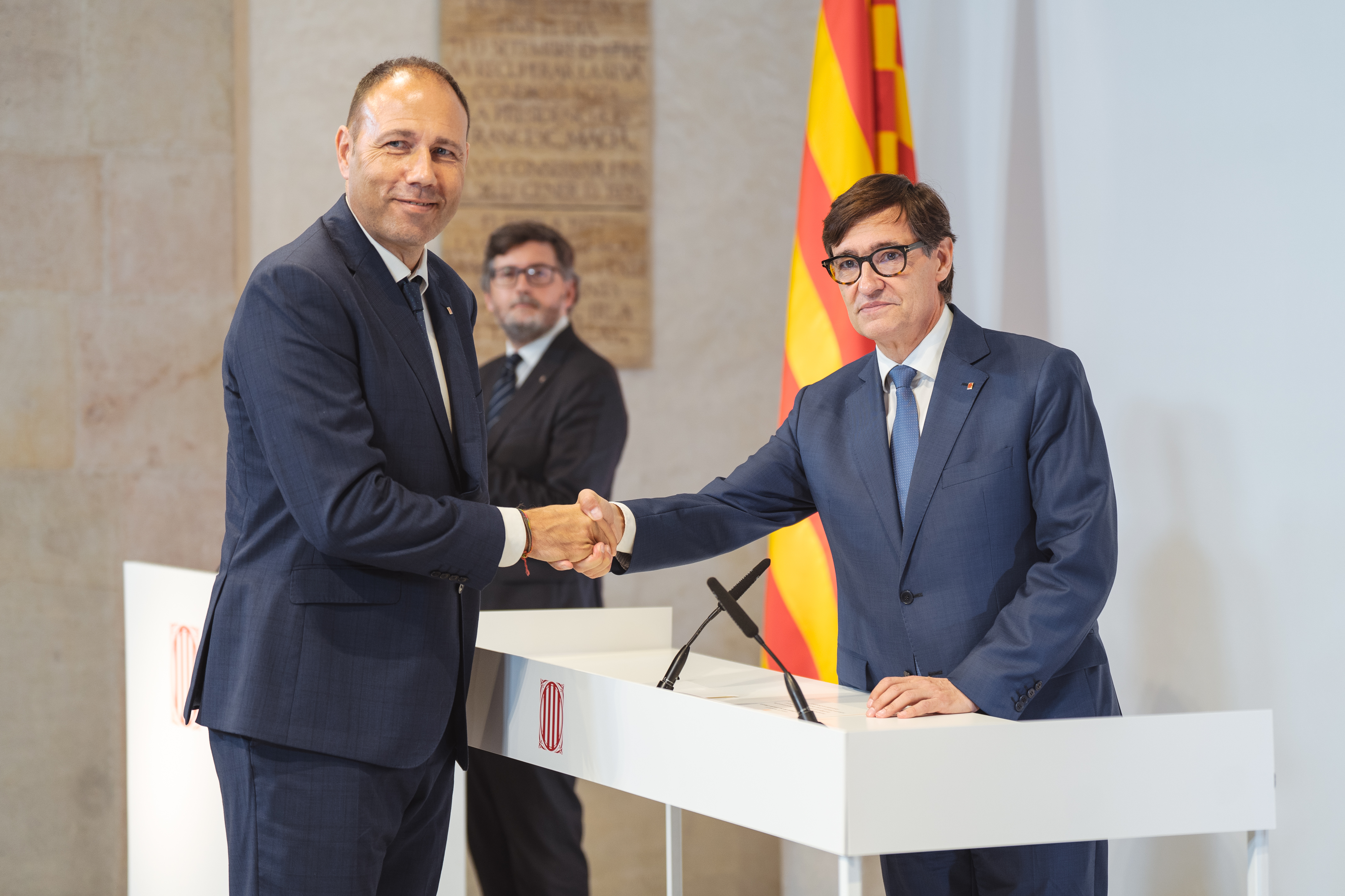 The new Sports minister with the Catalan president Salvador Illa