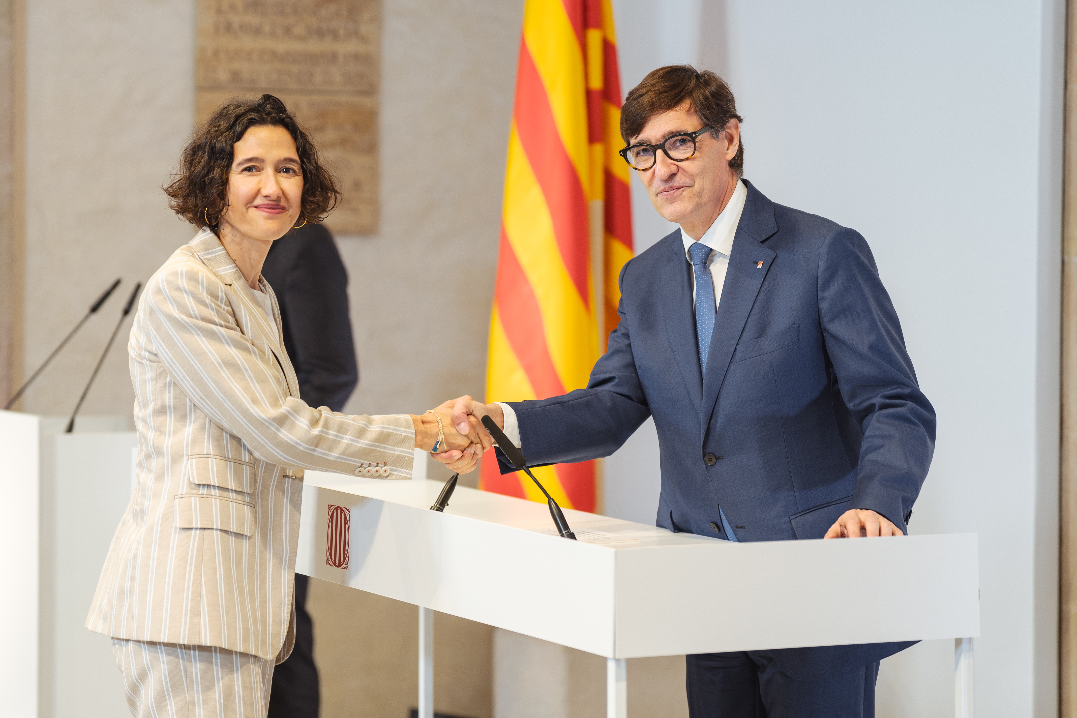 The new interior minister Núria Parlón and the Catalan president Salvador Illa