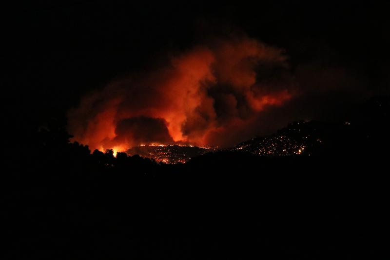 The wildfire in southern Catalonia on Monday night
