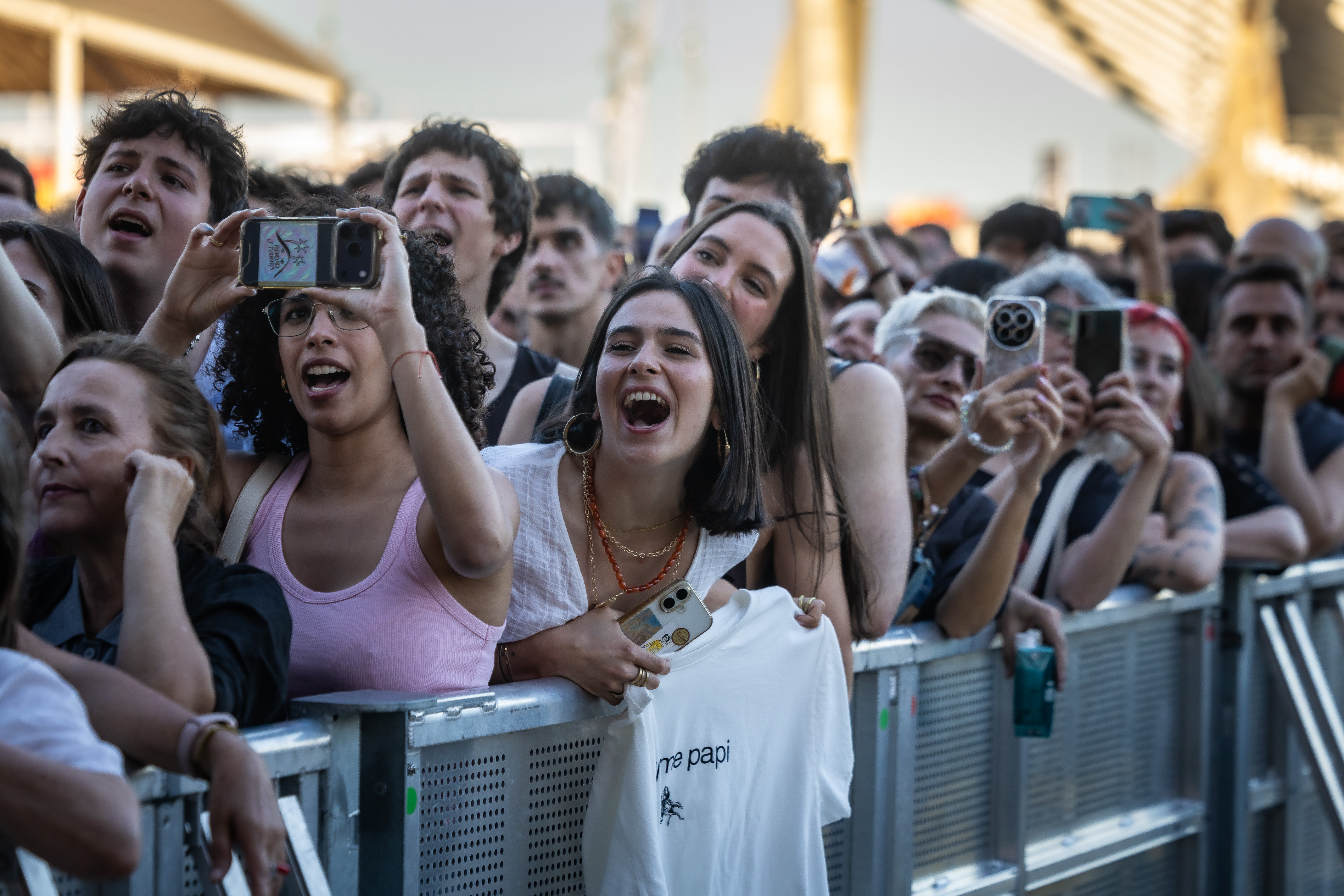 The crowd enjoying Guitarricadelafuente at Primavera Sound 2026