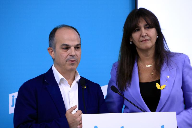 Junts general secretary Jordi Turull and party president Laura Borràs in a press conference, October 2021