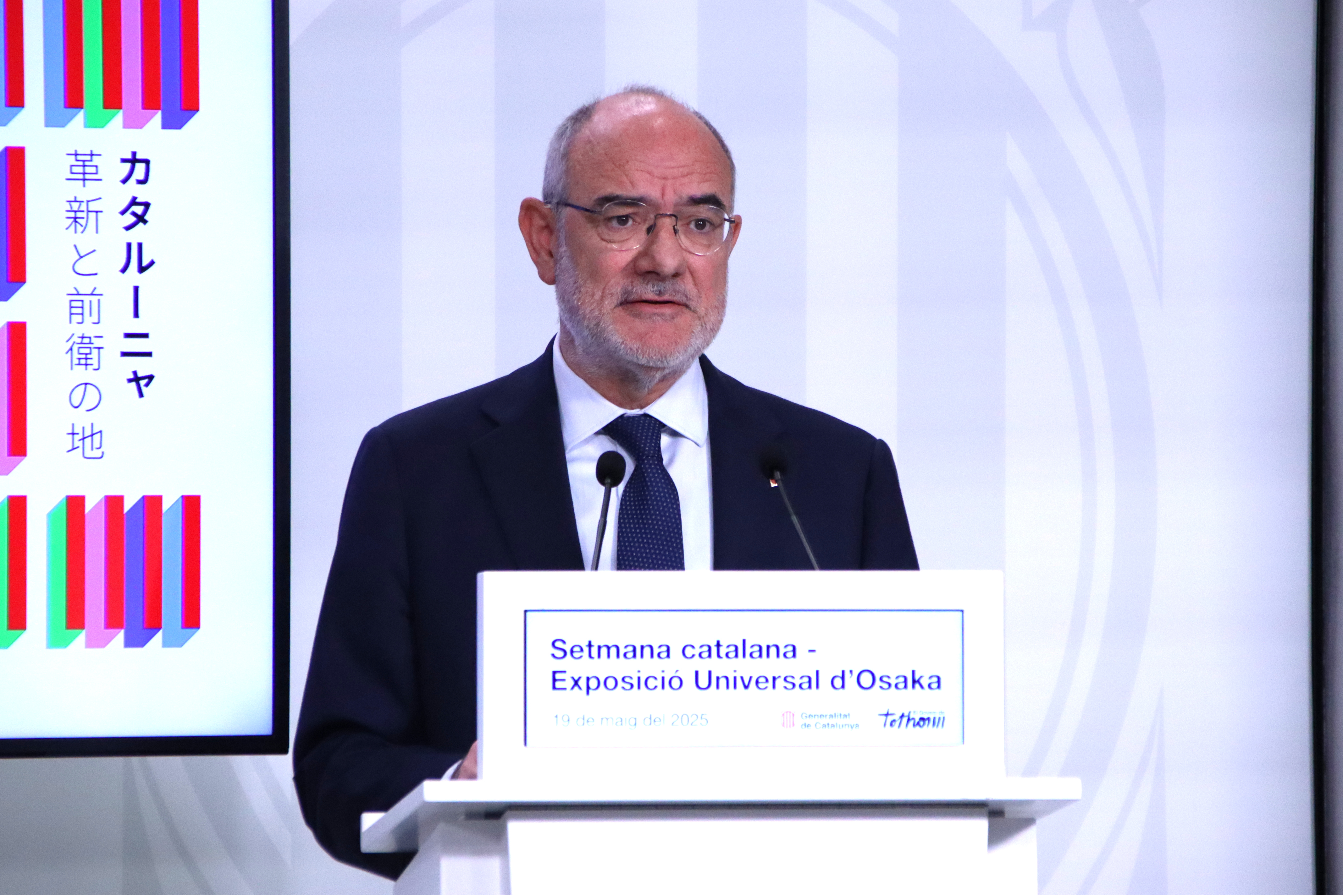 Minister Jaume Duch at a press conference