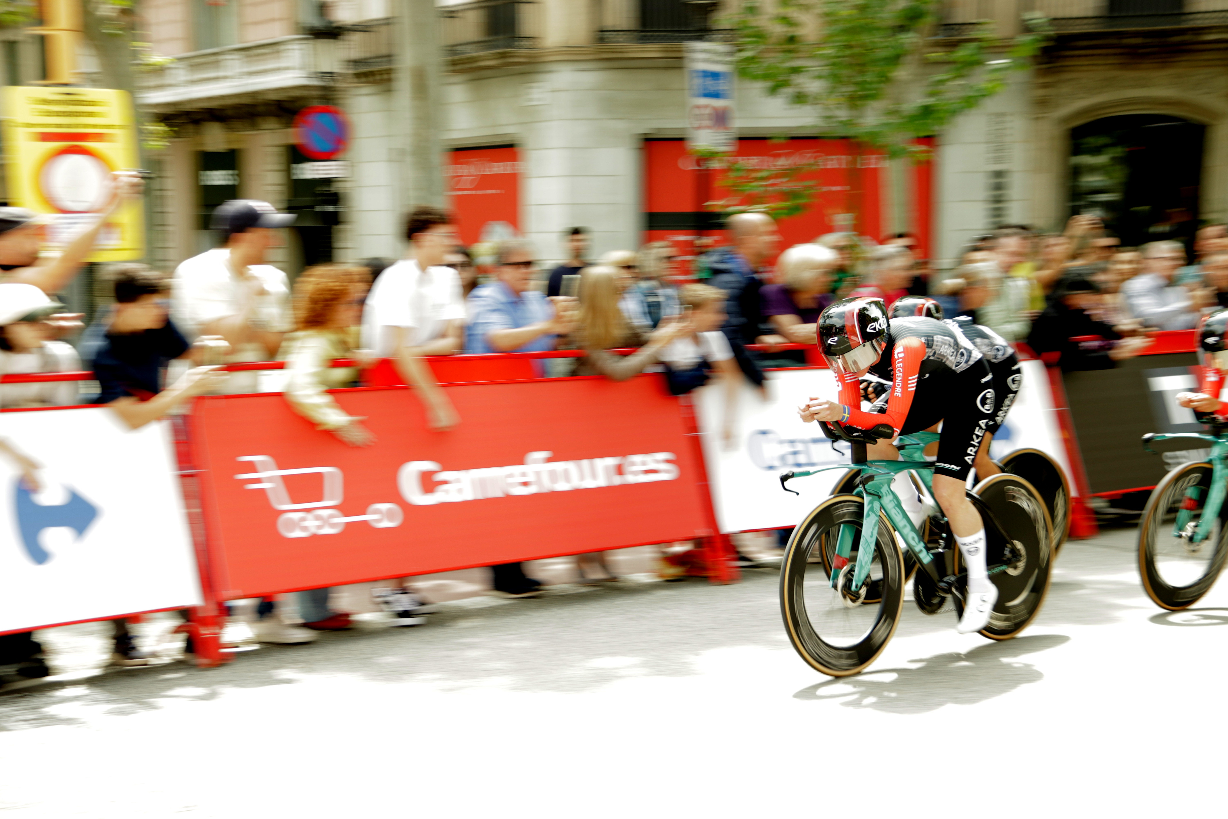 Cyclists on the 2025 edition of La Vuelta Femenina cycling competition in Barcelona on May 4, 2025