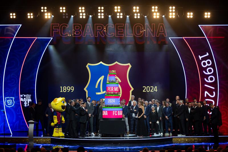 FC Barcelona celebrates <strong>125th anniversary </strong>at Liceu Opera House