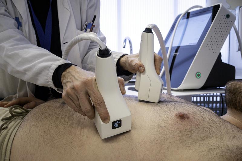 A Nimble Diagnostics device to monitor cardiac stents and detect problems