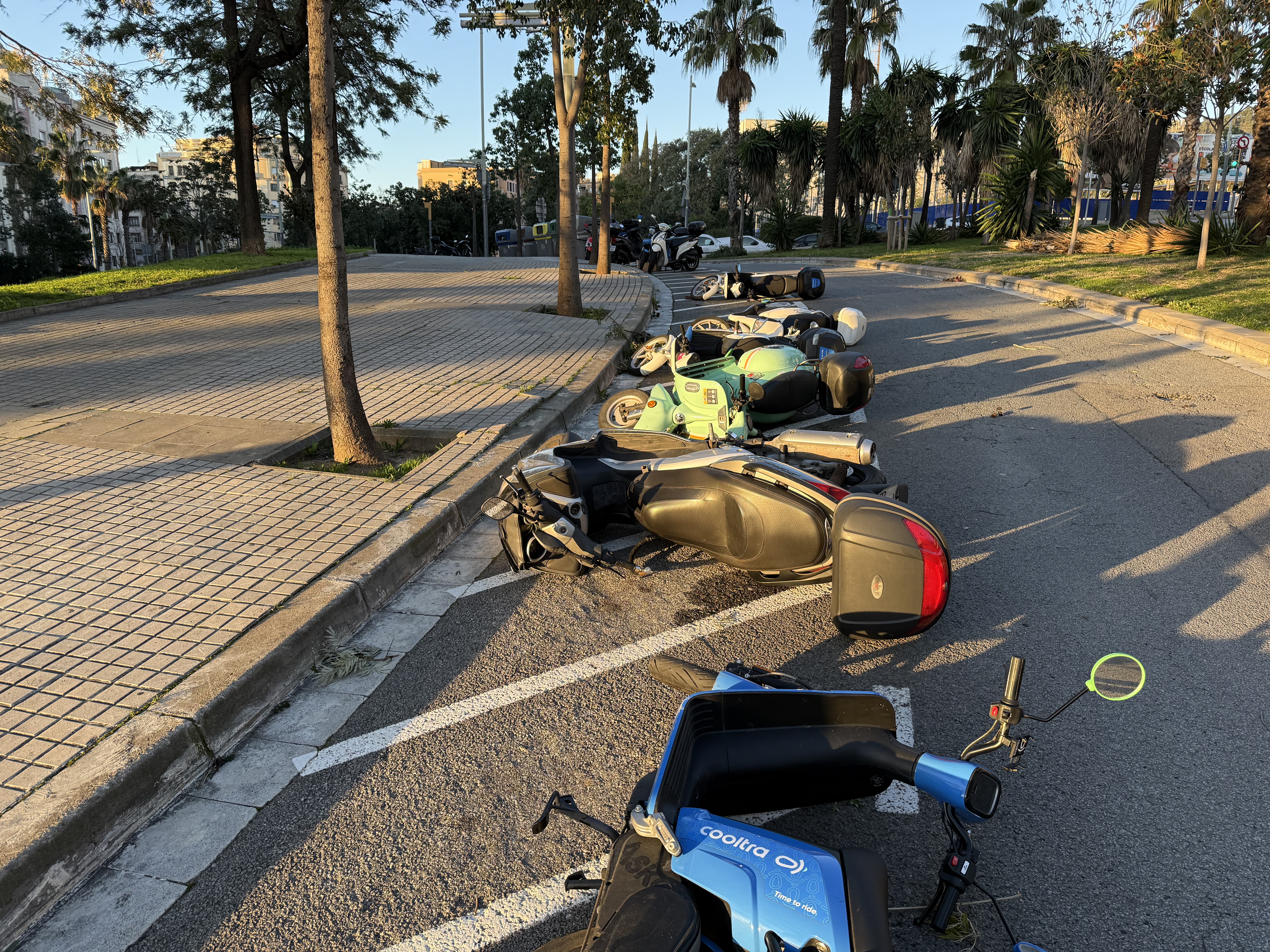 Motorcycles knocked over by wind in Barcelona