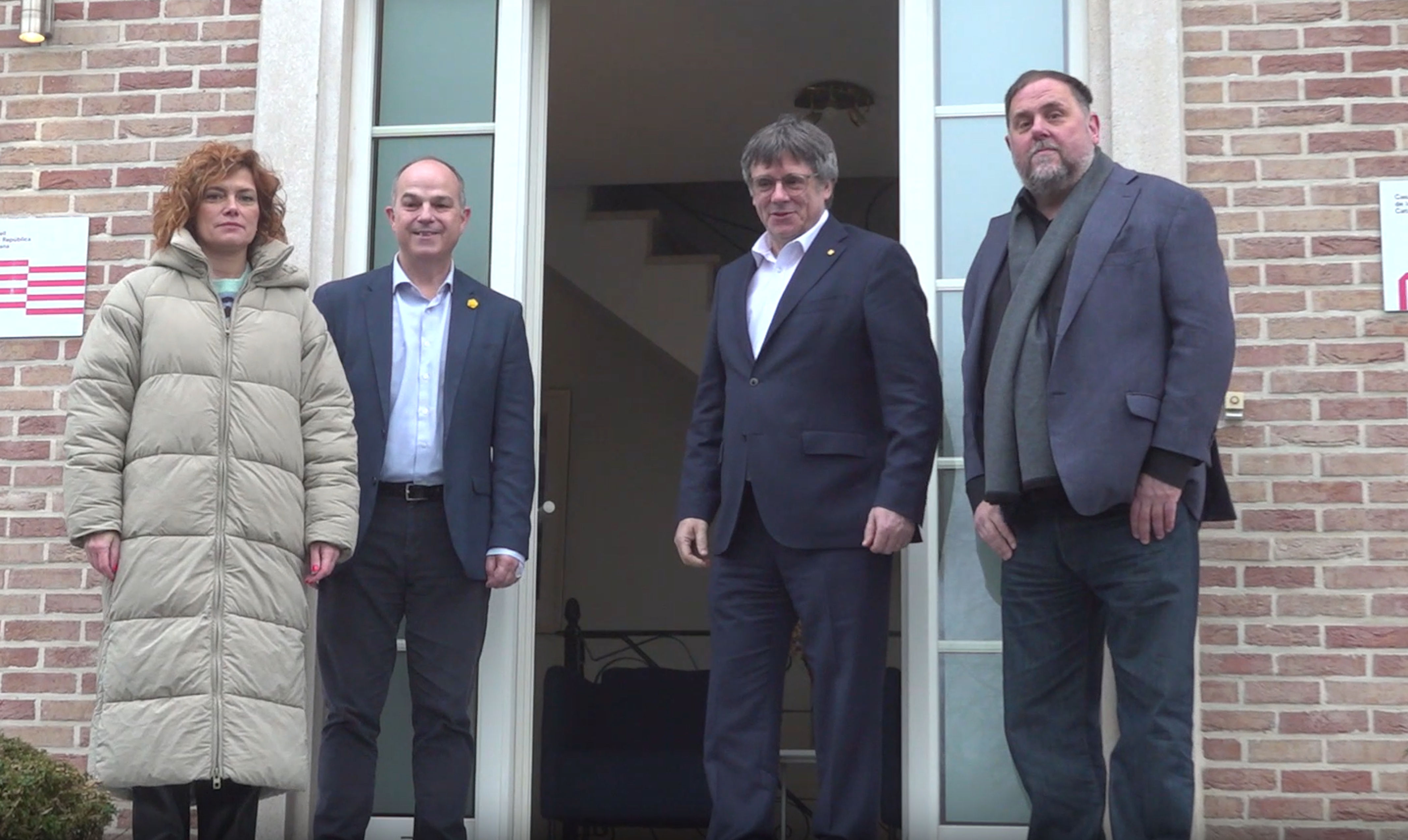 Esquerra Republicana secretary general Elisenda Alamany, Junts secretary general Jordi Turull, Junts president Carles Puigdemont, and ERC president Oriol Junqueras meet in Waterloo, Belgium on January 16, 2025