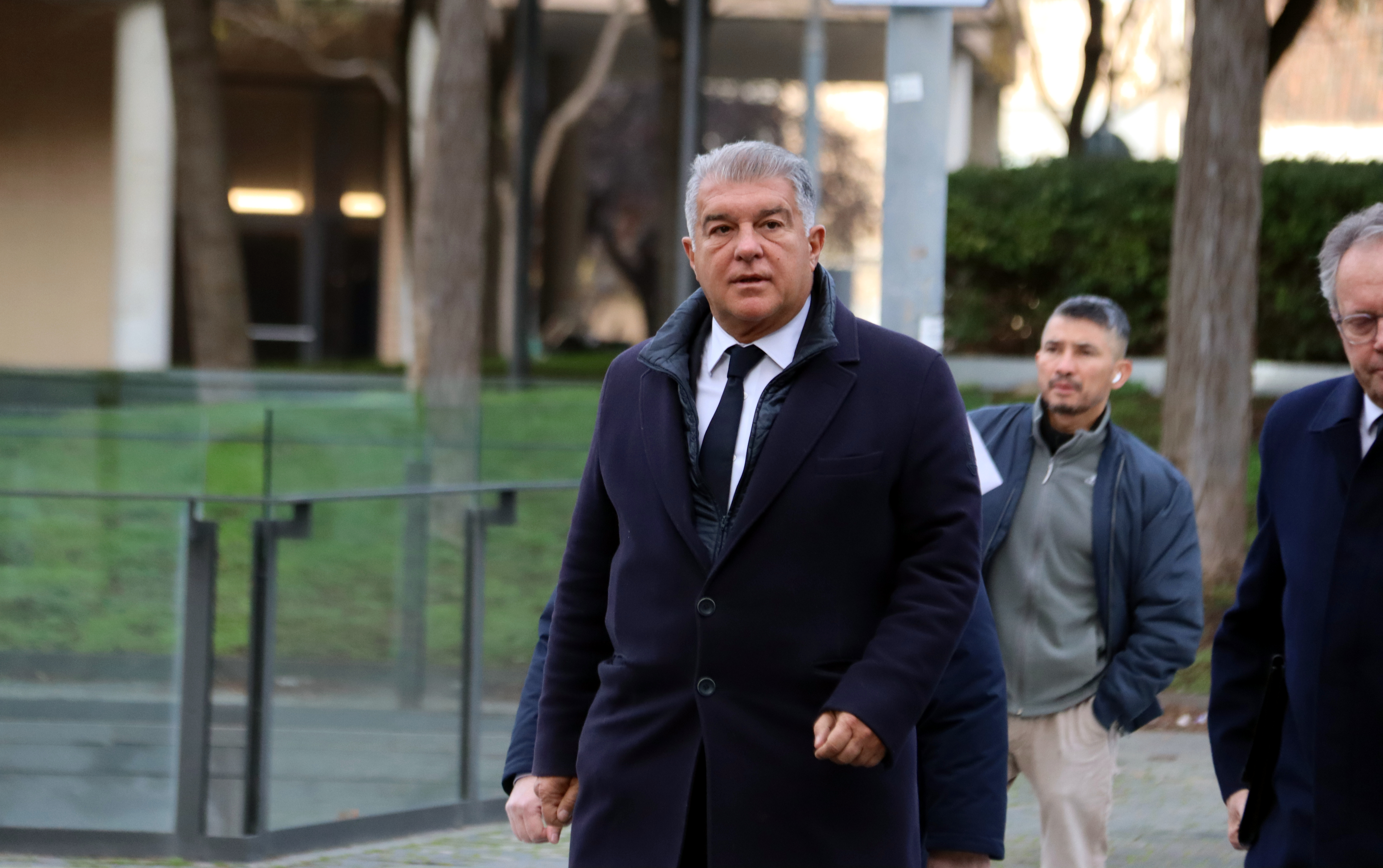 The president of FC Barcelona, Joan Laporta, arriving at court