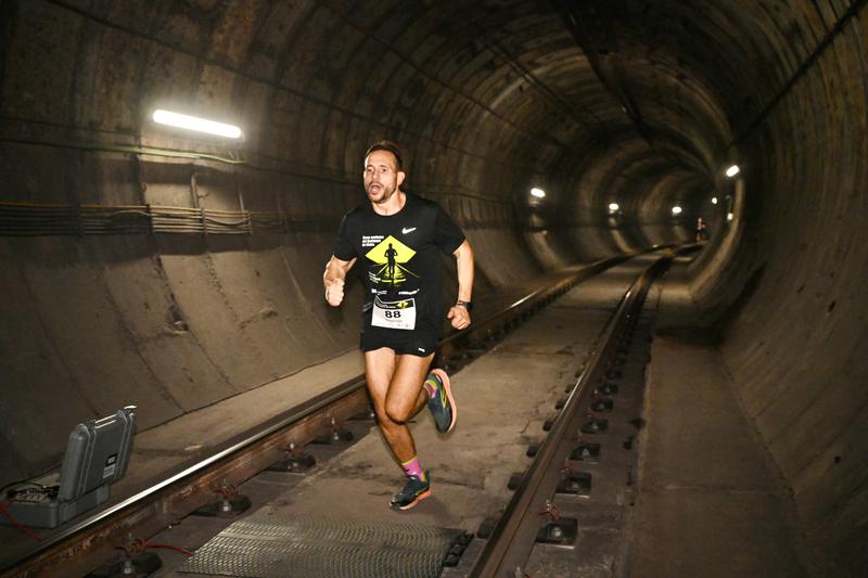 One of the participants in the Metro Centenary Night Run
