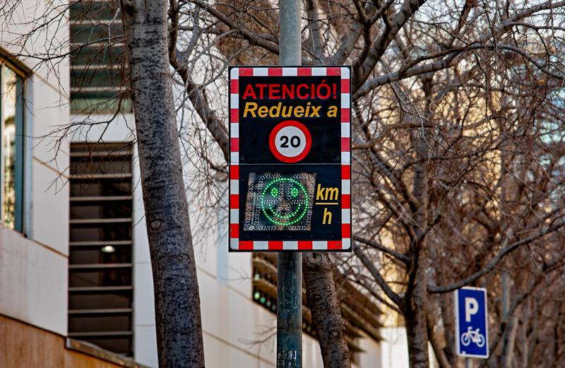 Speed camera in Barcelona with a speed limit of 20 km/h