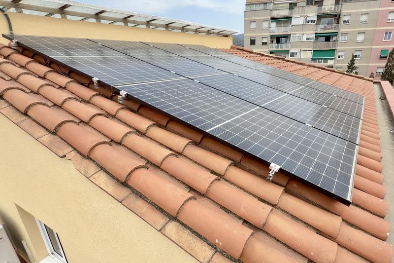 9 de cada 10 edificis de Catalunya amb certificat energètic suspenen en emissions de CO2