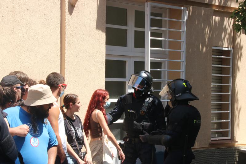 Riot police at an eviction in Barcelona in 2022