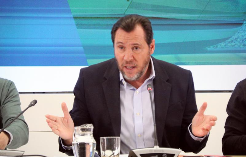 Spain's transport minister, Óscar Puente